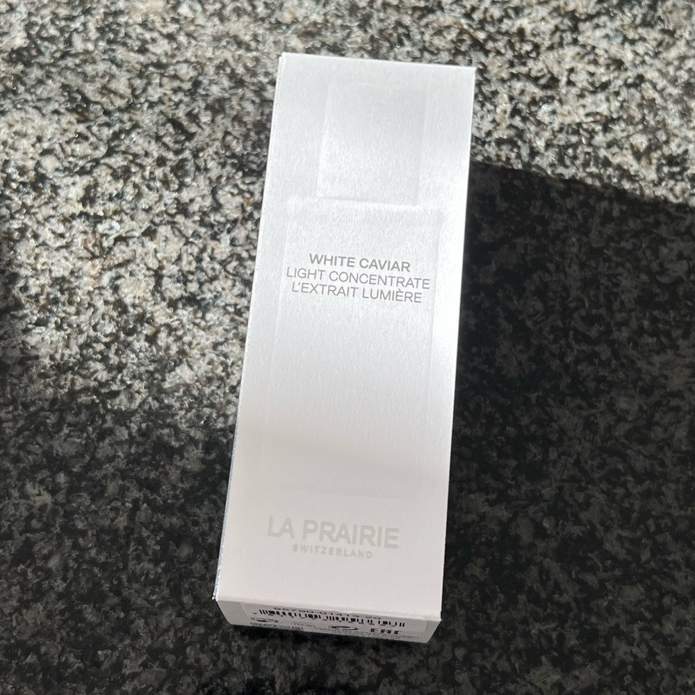 La Prairie Silver Skincare Box